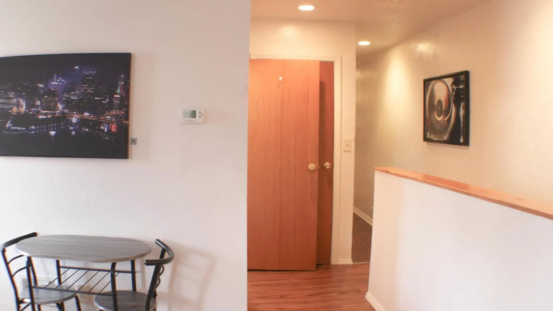 3 Bedroom Southside Loft - Amazing Location Питтсбург